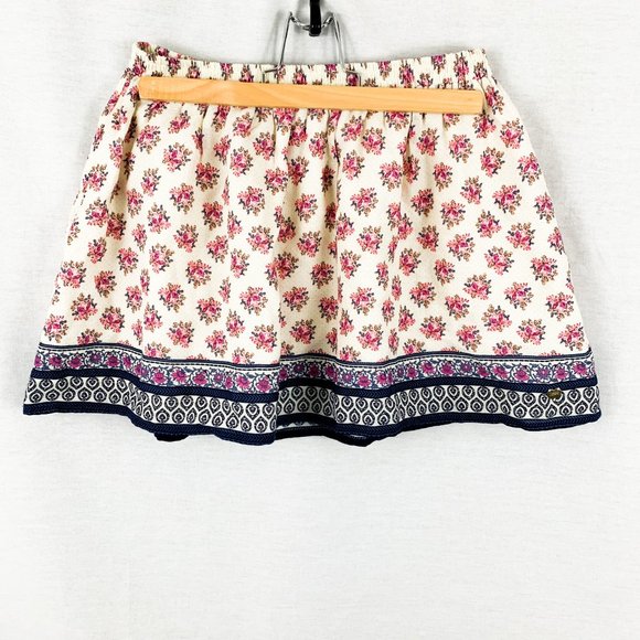 Juicy Couture Dresses & Skirts - Juicy Couture printed Mini Flare Skirt